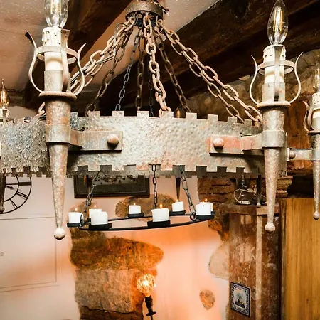 Romantic Medieval * Lisbon